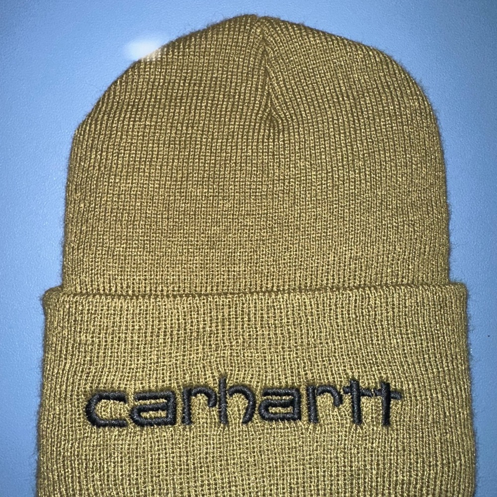 Carhartt olive green beanie